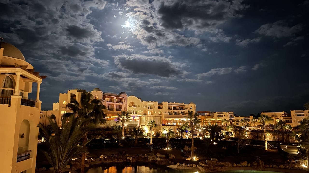 Ausblick Hotel Kempinski Soma Bay