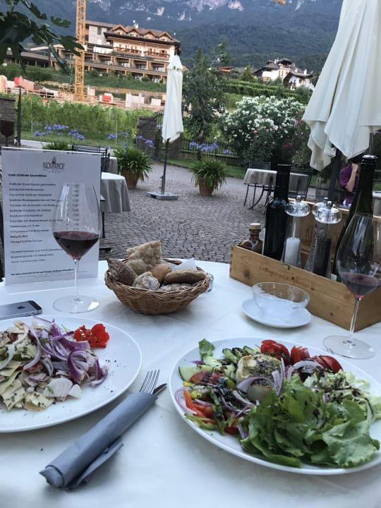 Gartenanlage Weingut Klosterhof Garni-Hotel