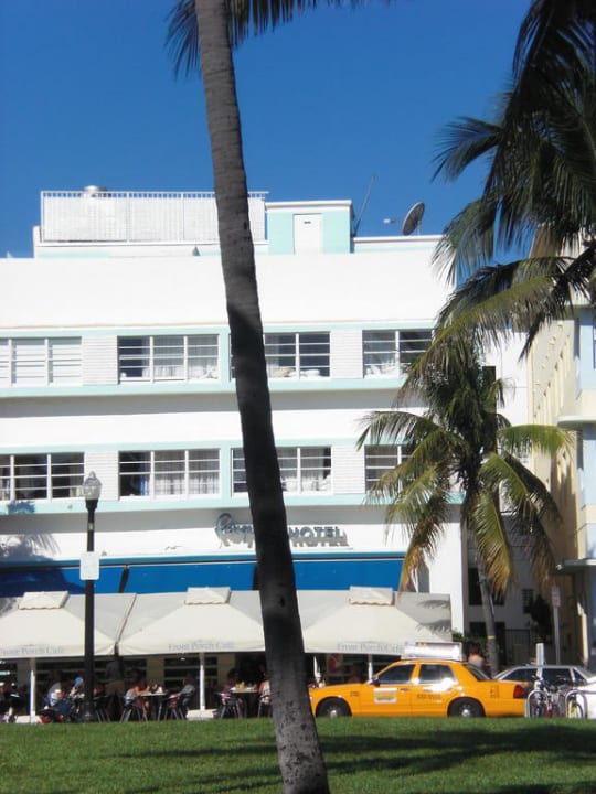 Außenansicht Penguin Hotel