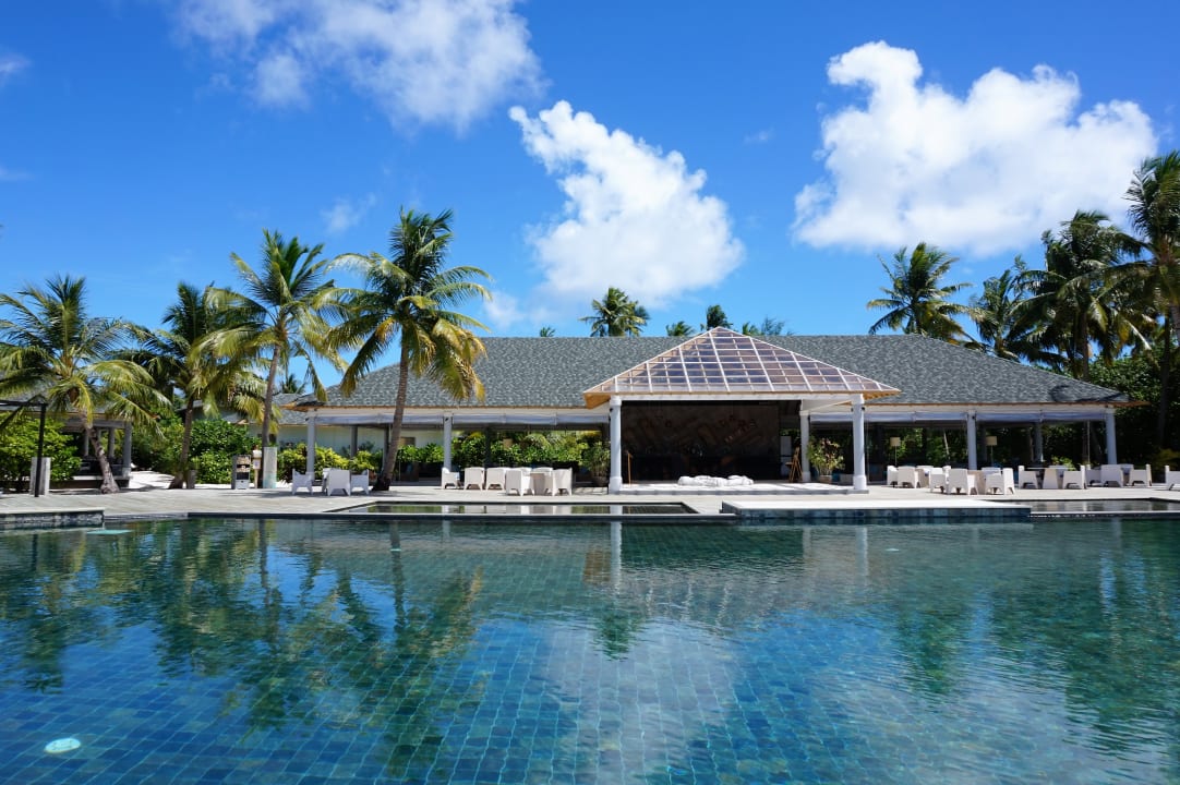 Pool NH Collection Maldives Havodda Resort