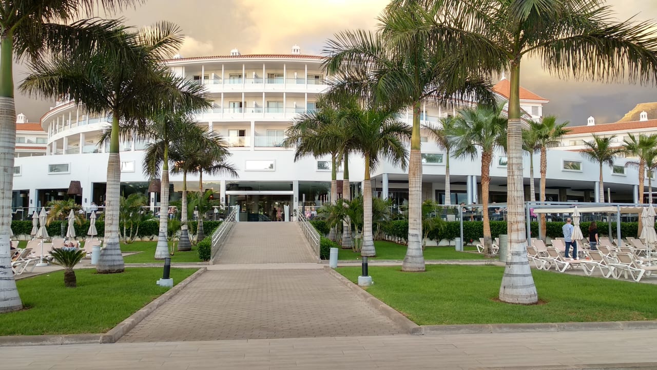 Außenansicht Hotel Riu Arecas - Adults only