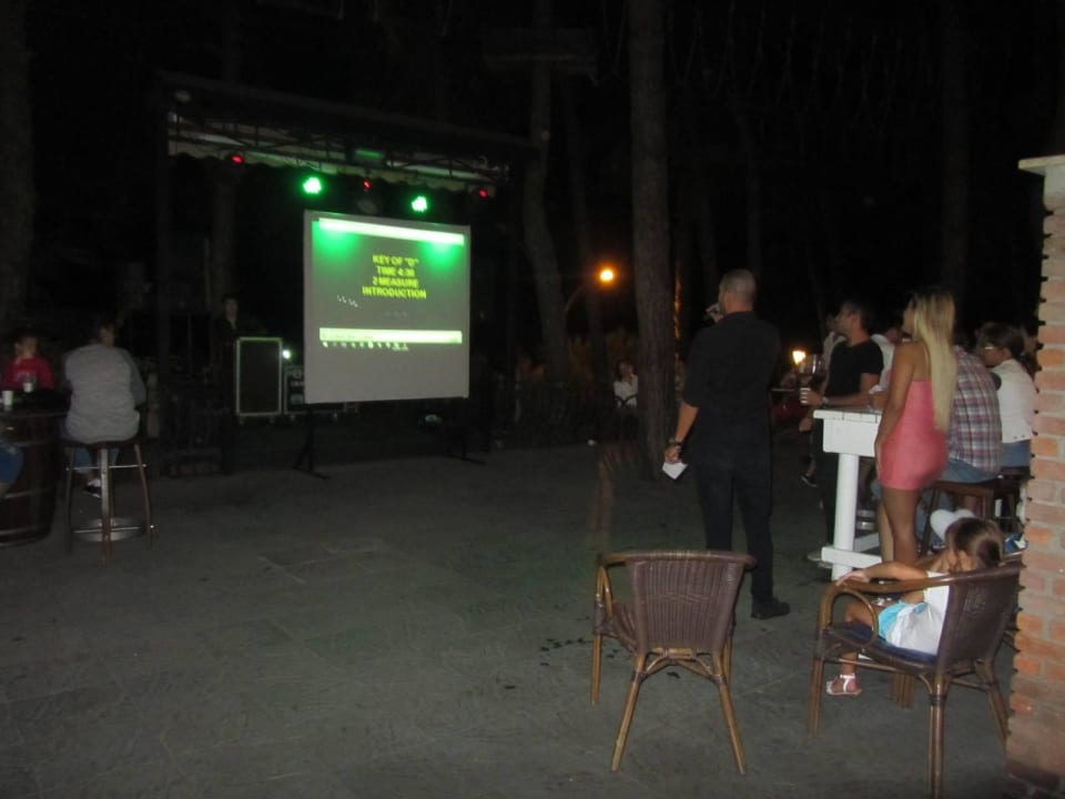 Karaoke Disko an der Beachbar Grand Yazici Club Marmaris Palace