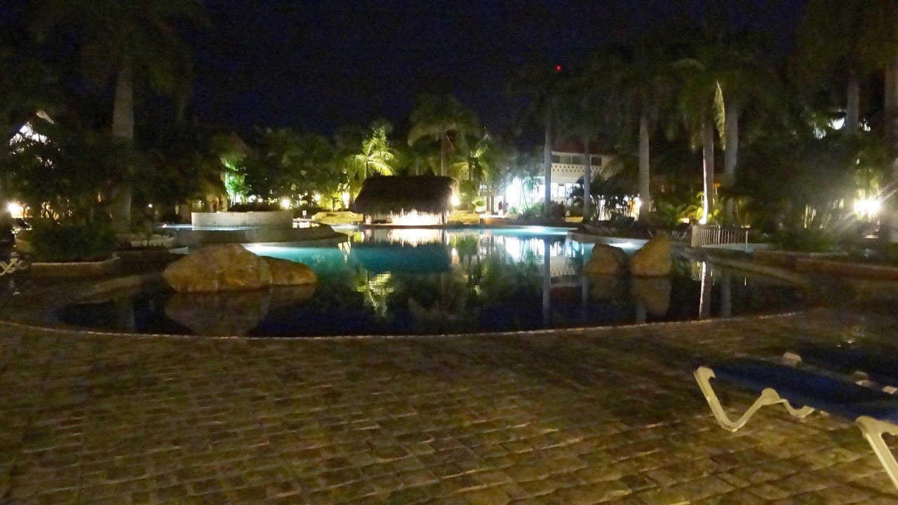 Der untere Pool an der Snackbar Villas Bavaro Resort & Spa