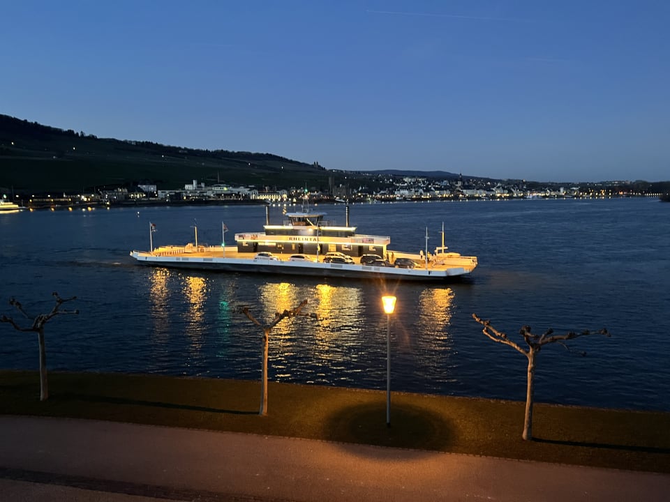 Ausblick PAPA RHEIN - Hotel & Spa