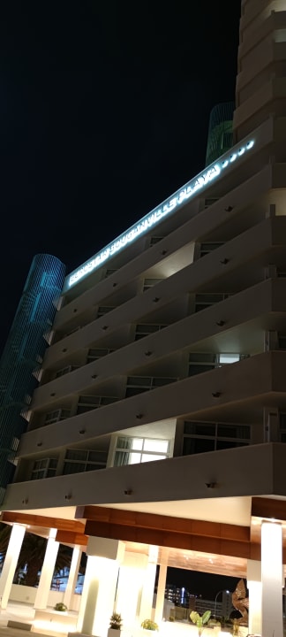 Außenansicht Iberostar Waves Bouganville Playa