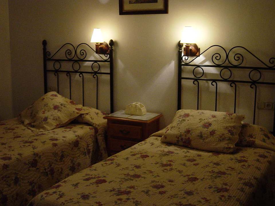 Habitacion doble Hostal Colon Antequera