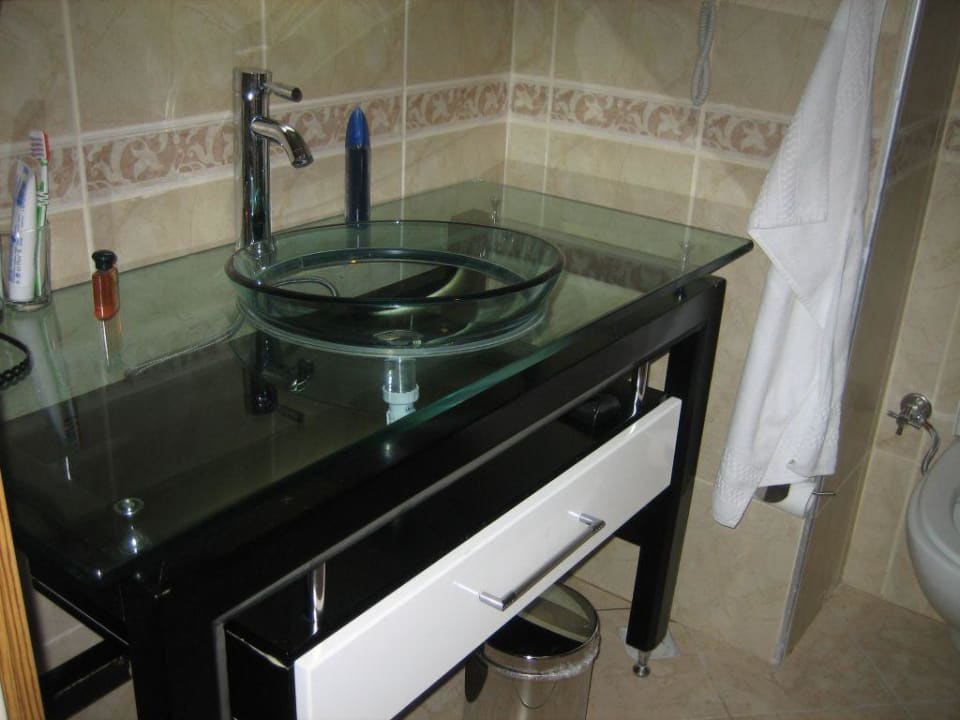 Badezimmer Hotel Grand Zaman Garden