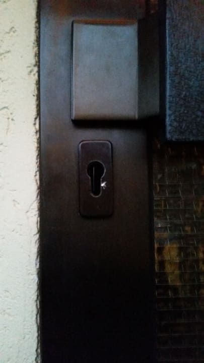 Grund für "moderne Türöffnung" Parkhotel Nieheim