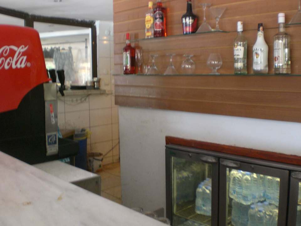 Müll übelriechend Teos Village