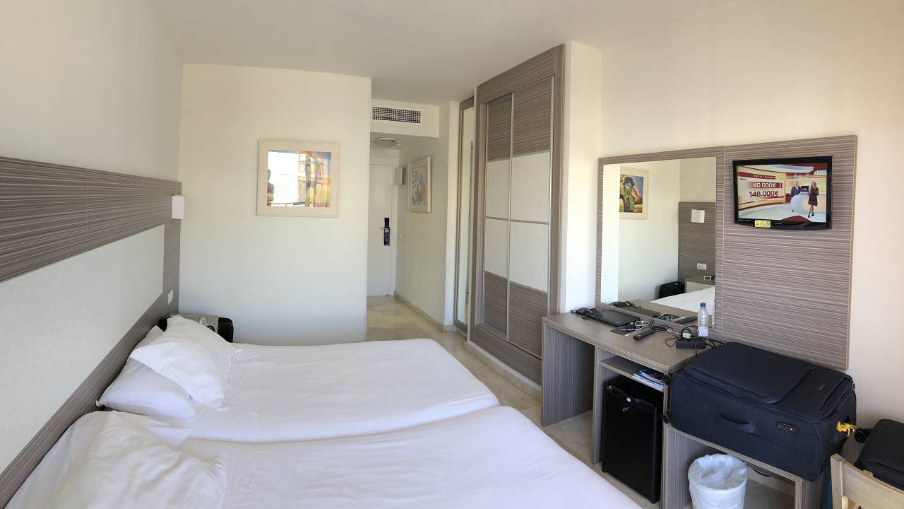 Zimmer H10 Cambrils Playa