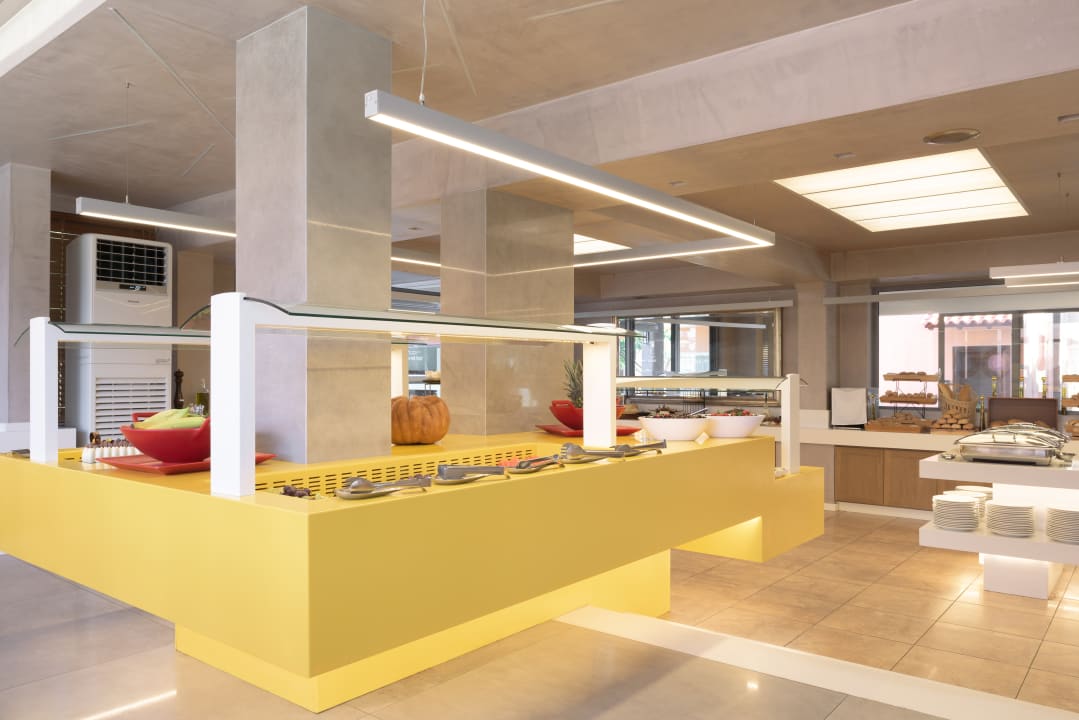 Gastro High Beach Resort