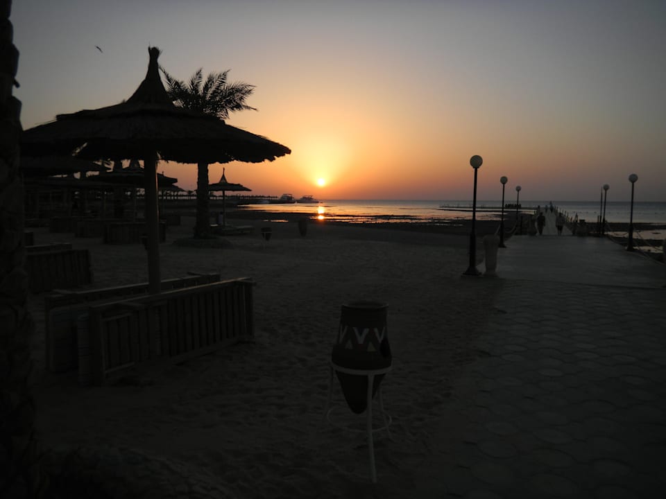 Sonnenaufgang Pickalbatros Palace Resort