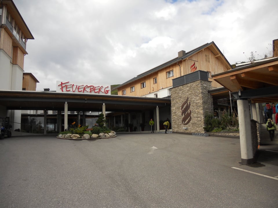 Man erwartet uns... Mountain Resort Feuerberg