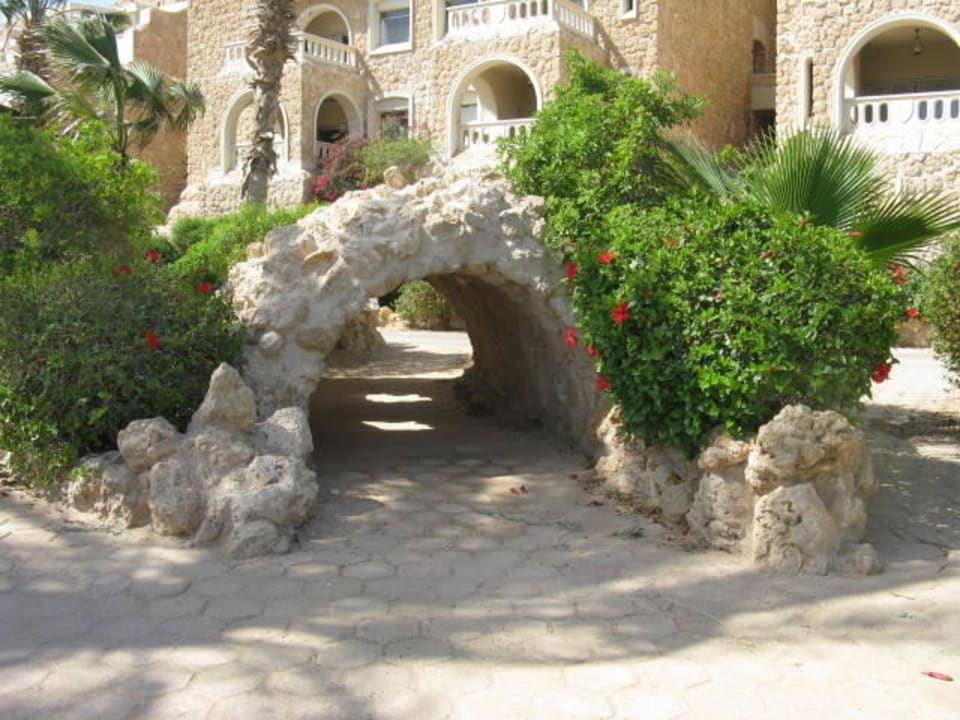 Kleiner Tunnel Pickalbatros Citadel Resort