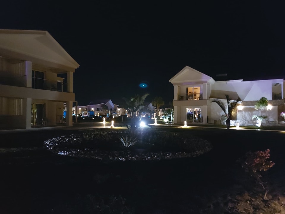 Gartenanlage Pickalbatros Sea World Resort - Marsa Alam