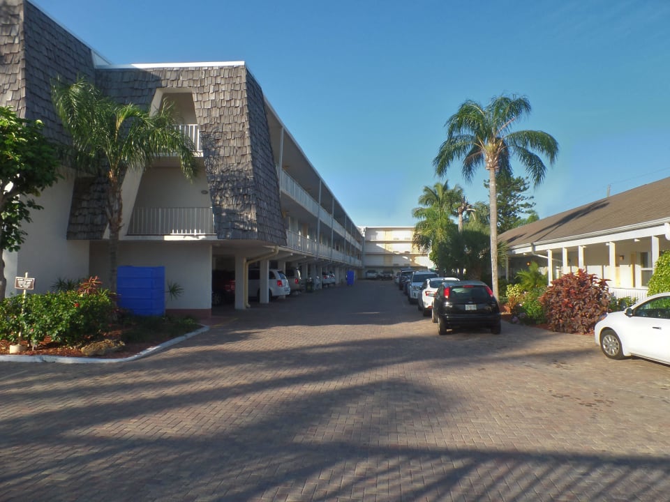 Outrigger Beach Resort Hotel Outrigger Beach Resort