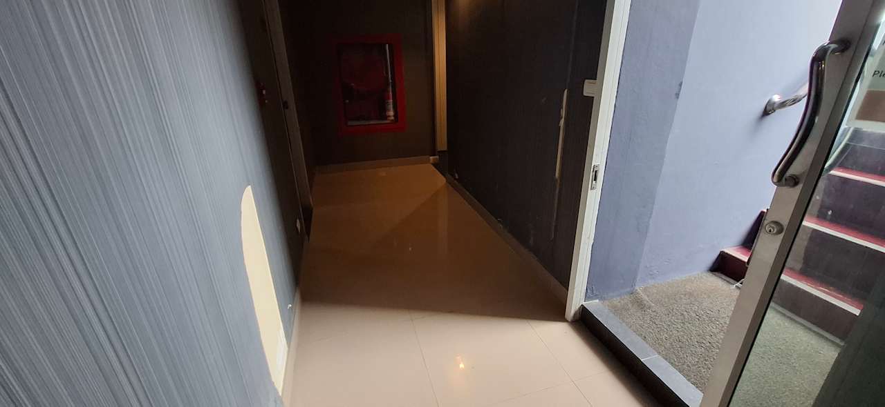 Pool Hotel Solo Sukhumvit 2