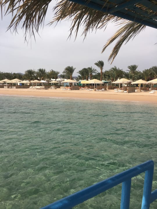 Strand Menaville Safaga