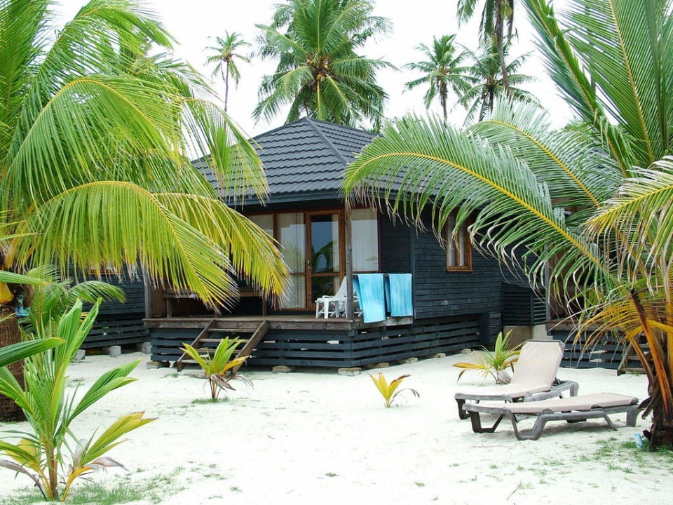Beachvilla Kuredu Island Resort & Spa