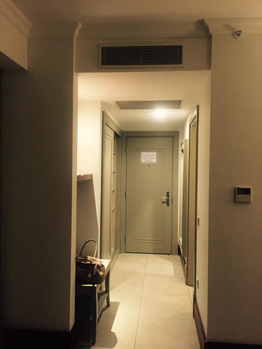 Zimmer Well Palace Side