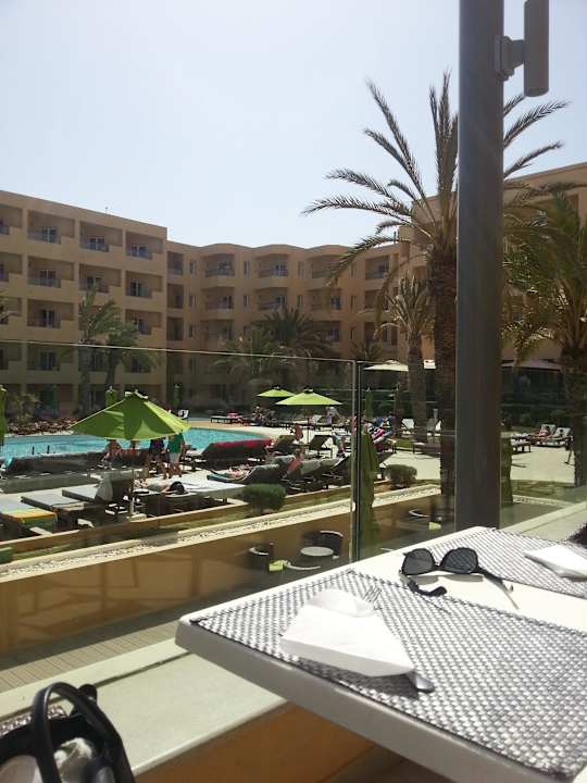 Aussicht vom Frühstücksbalkon  Hotel Rosa Beach