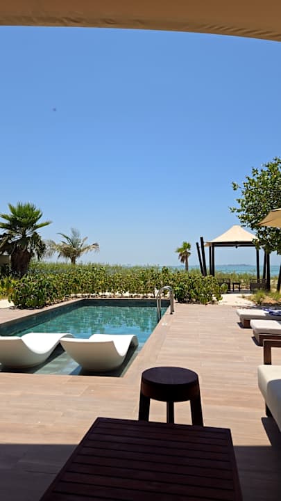 Pool Bab Al Nojoum Hudayriyat Villas