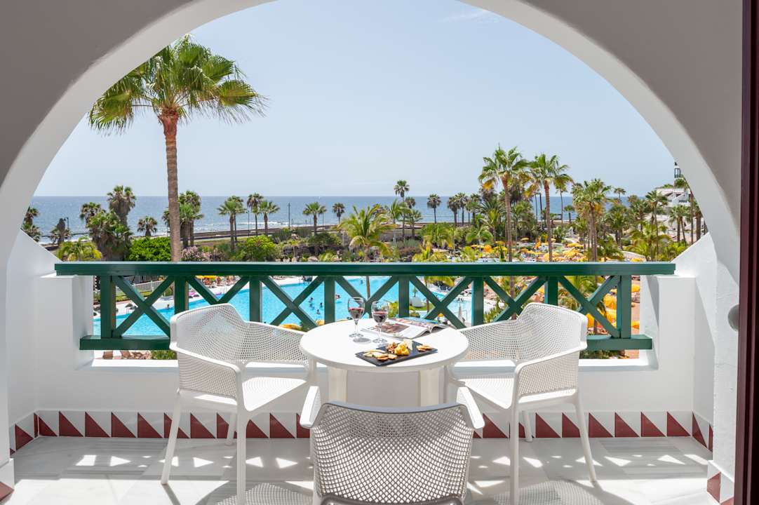 Außenansicht Parque Santiago IV Official