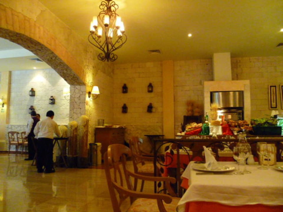 Italienische Restaurant Grand Palladium Select White Sand Resort & Spa