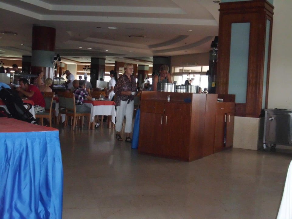 Kaputtes Mobilar- keine 5 Sterne Seaden Sea World Resort & Spa