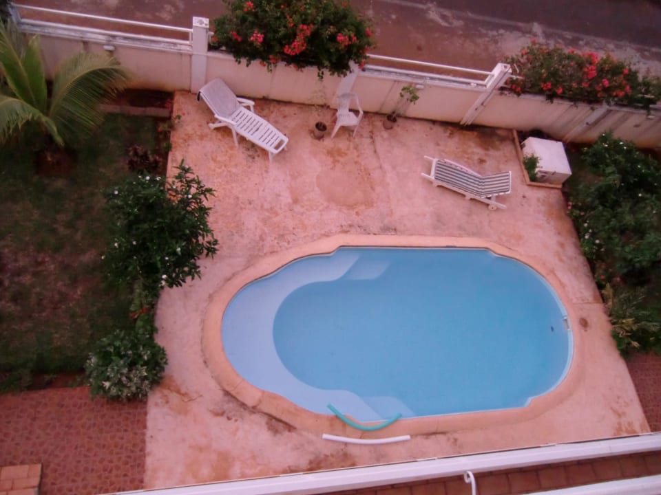 Kleiner süßer Pool zum Abkühlen Residence Fita