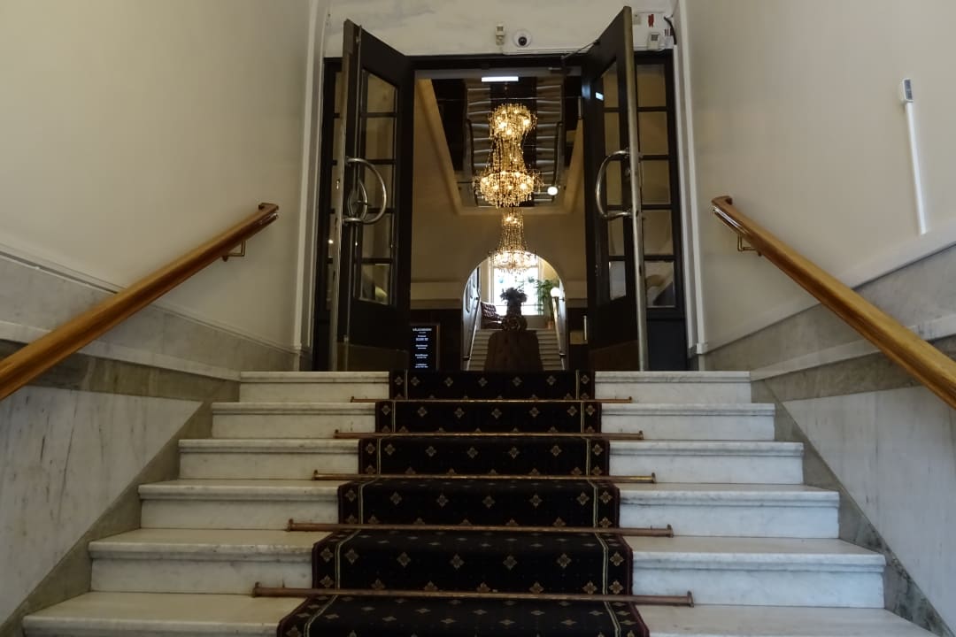 Lobby First Hotel Grand Alingsås