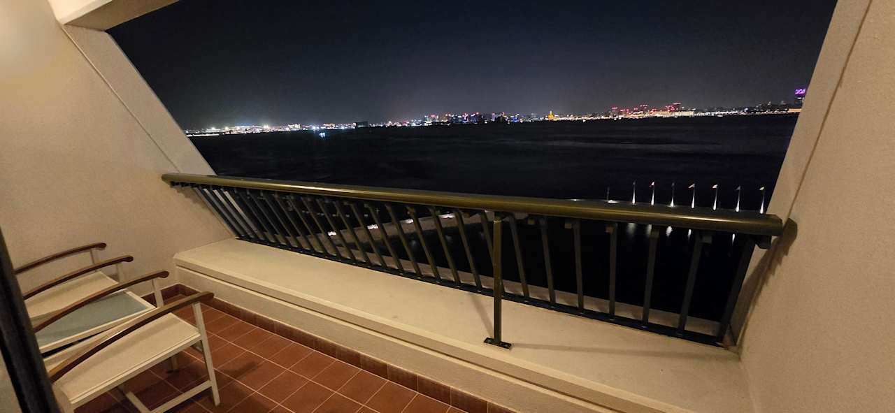 Zimmer Sheraton Grand Doha Resort & Convention Hotel