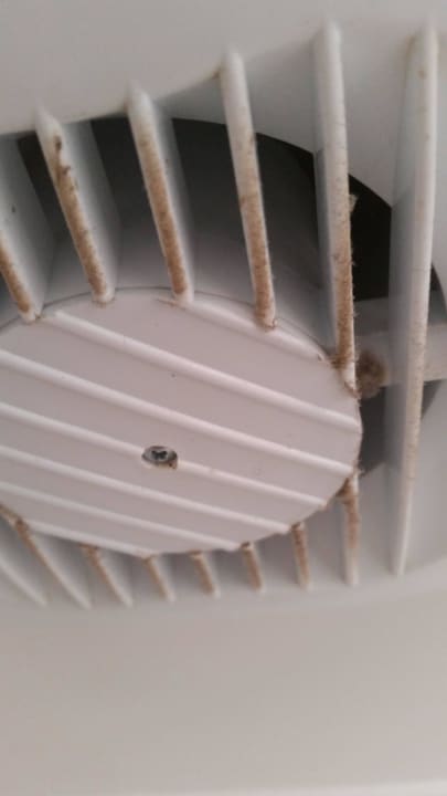 Ablüftung im Bad Ramada Resort by Wyndham Side