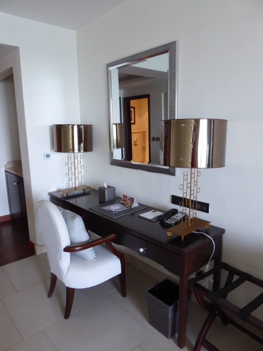 Wohnzimmer Ajman Saray, a Luxury Collection Resort