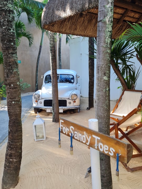 Außenansicht Veranda Pointe aux Biches Hotel