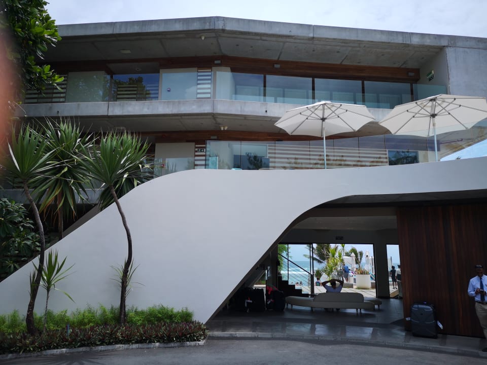 Lobby Radisson Blu Poste Lafayette Resort & Spa - Adults only