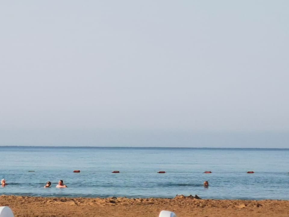 Strand Side Breeze Hotel