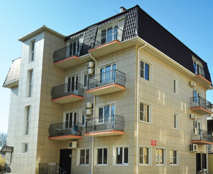 фасад отеля вентилируемый и гиппоалергенный Hotel Chloe / Отель Хлоя