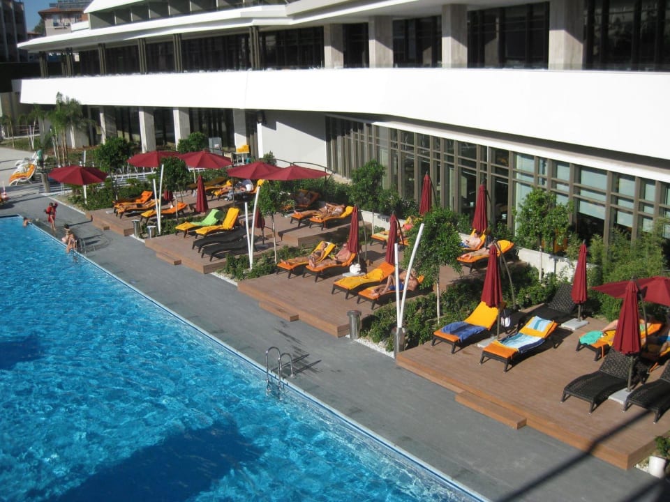 Ganz tolle Liegen The Sense Deluxe Hotel