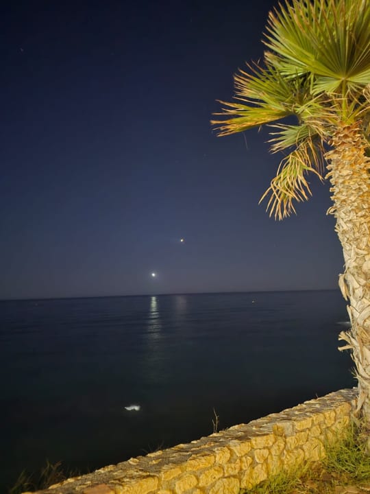 Ausblick Eri Beach & Village