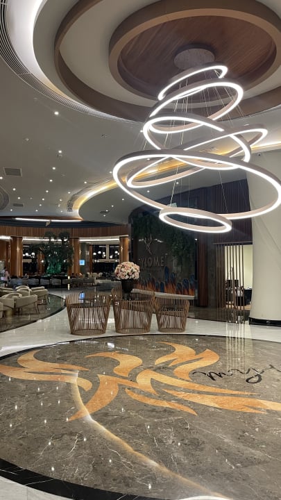 Lobby Mylome Luxury Hotel & Resort