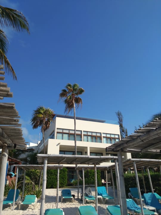 Strand Akumal Bay Beach & Wellness Resort