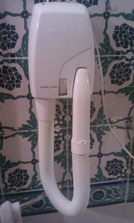 Zimmer 2023 - muffig - stinkig - alte Einrichtung Mahdia Beach & Aquapark