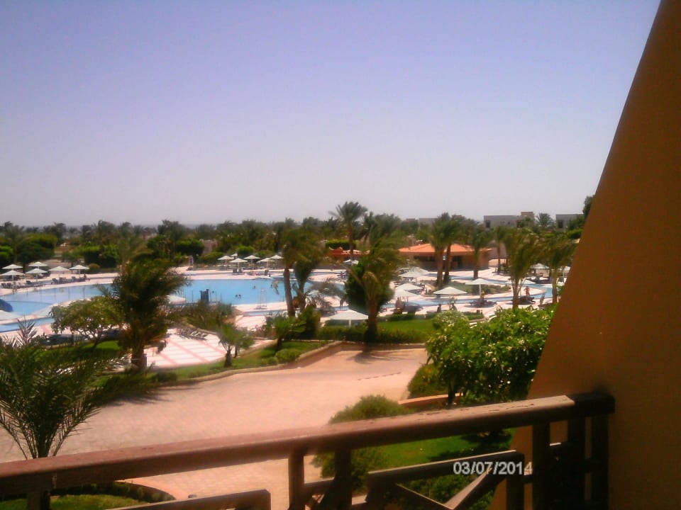 Ausblick vom Zimmer im Haupthaus Pharaoh Azur Resort