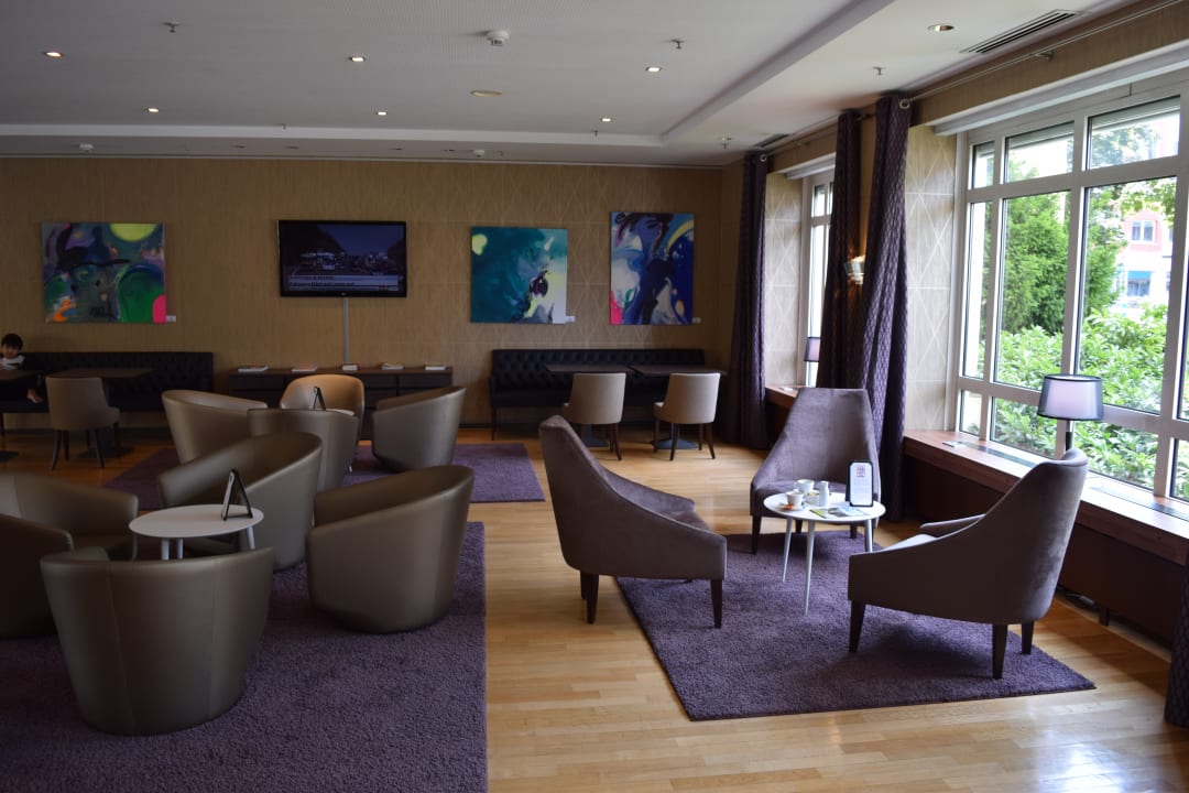 Sitzbereich in der Lobby Dorint Hotel Bonn