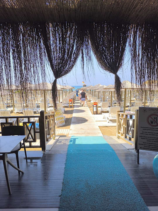 Strand Dream Fun World