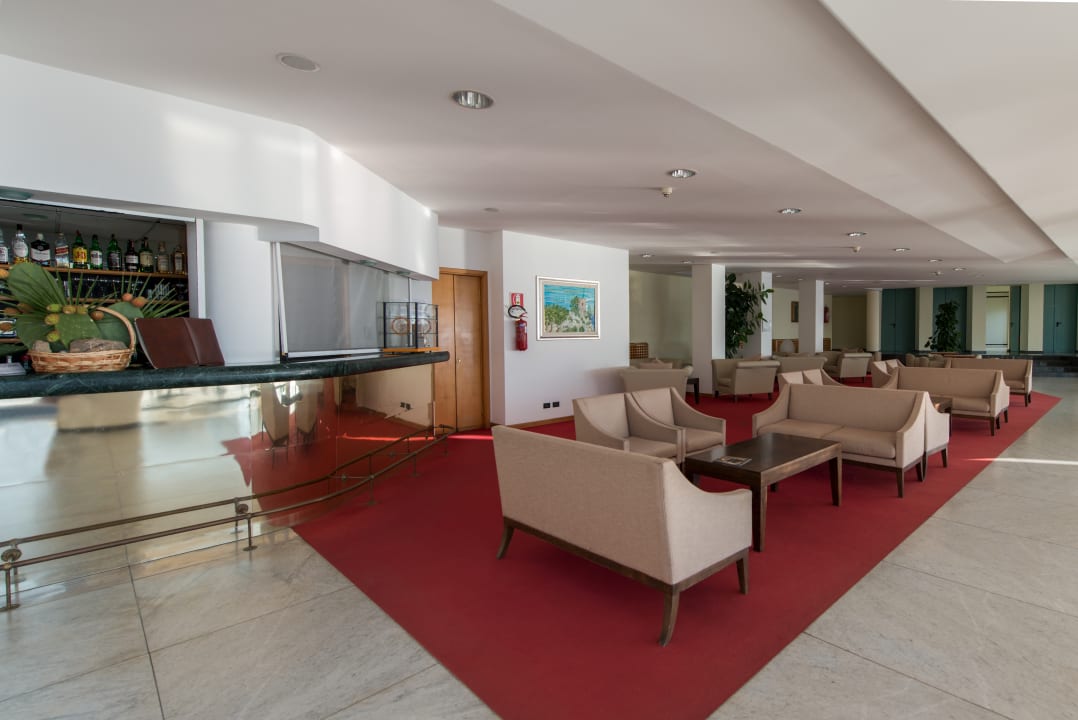 Lobby Hotel Splendid la Torre