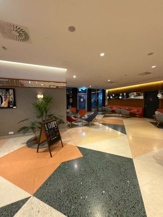 Lobby Hotel Altus