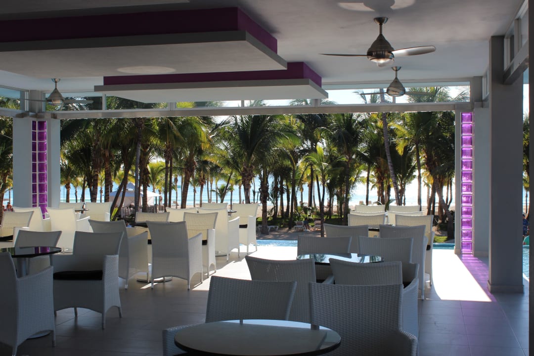 Poolbar Hotel Riu Palace Mexico