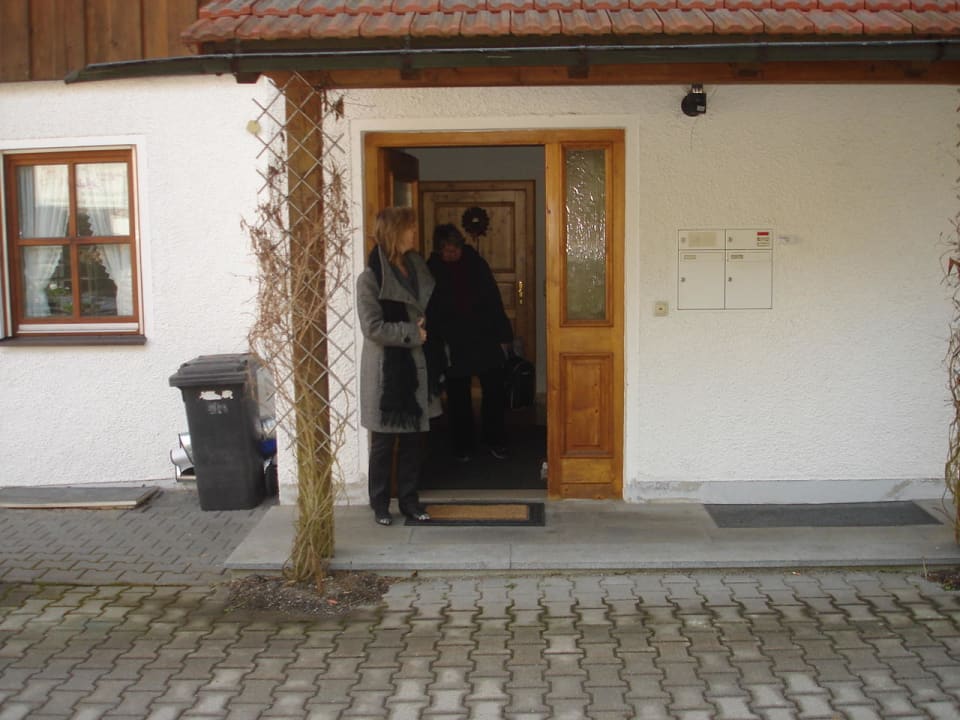 Eingang Pension Schießl. Pension Haus Schießl